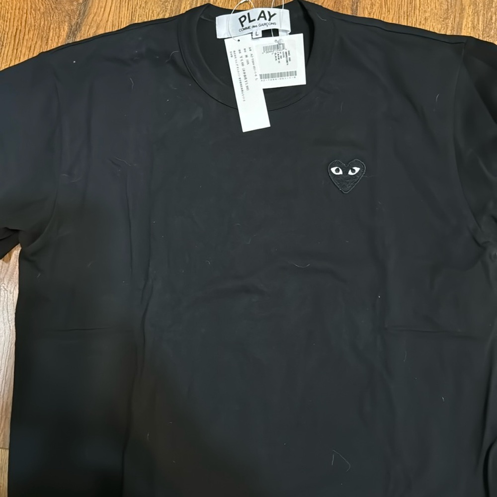 Brand new Comme des Garçons play heart patch tee
